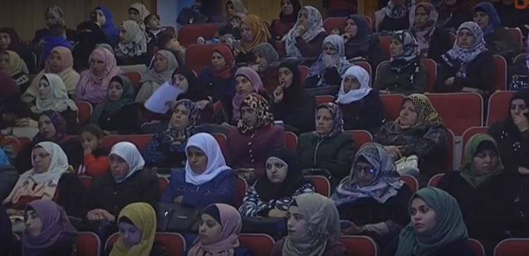 نساء الخليل يطالبن بوقف التهميش المجتمعي تجاههن
